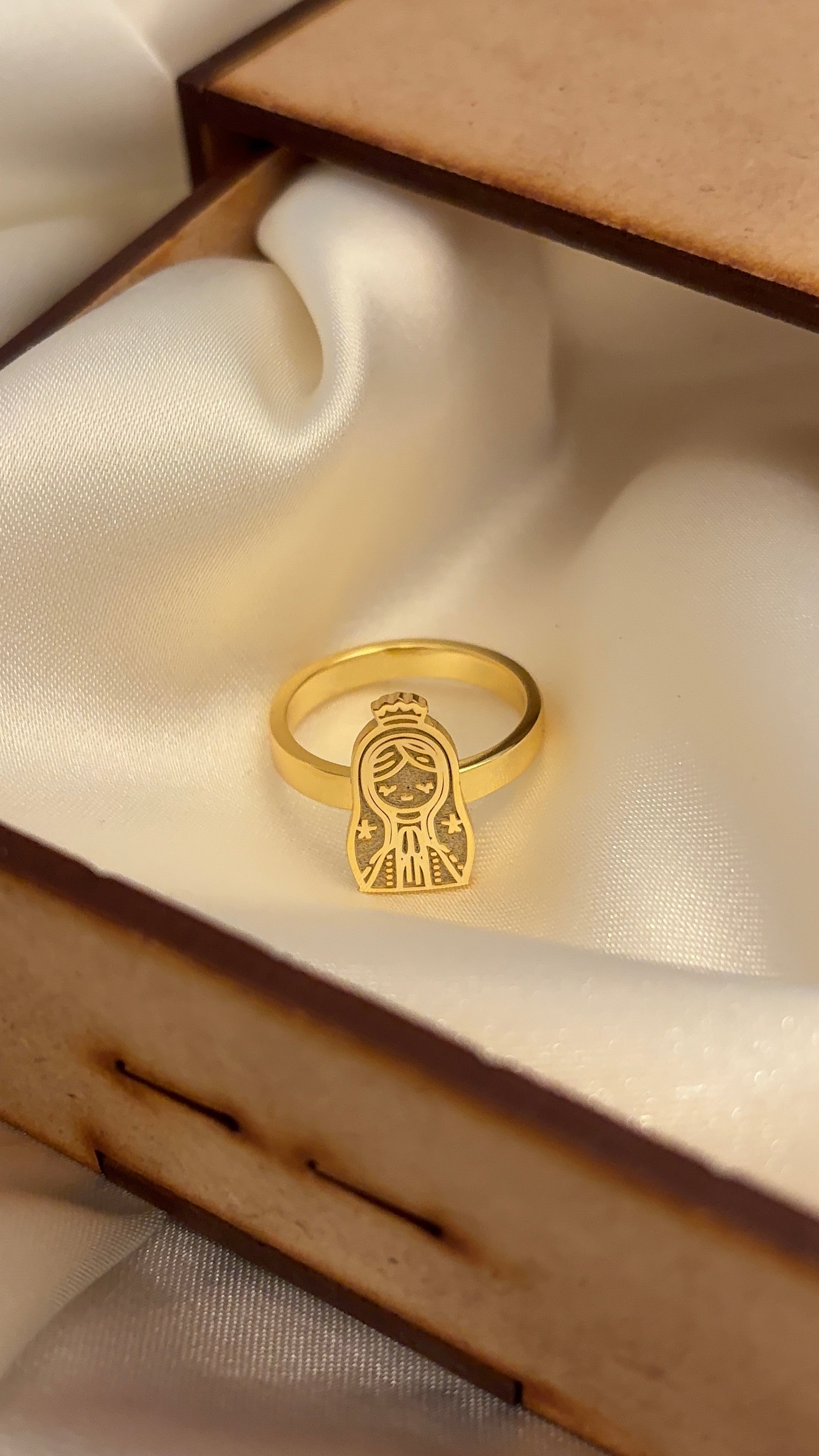 Virgencita Ring